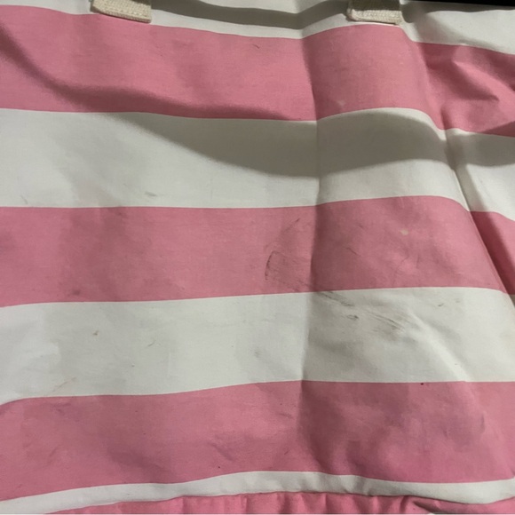 Victoria's Secret Pink and White Striped Canvas Tote Bag Large Zip Up has stains - Picture 3 of 9